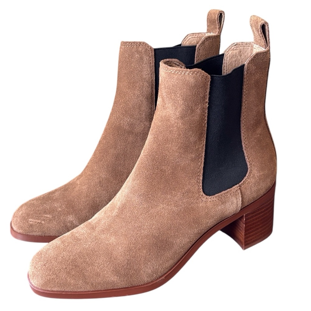 Steve Madden Rhiannon Chelsea Tan Suede Boot Size 9‎